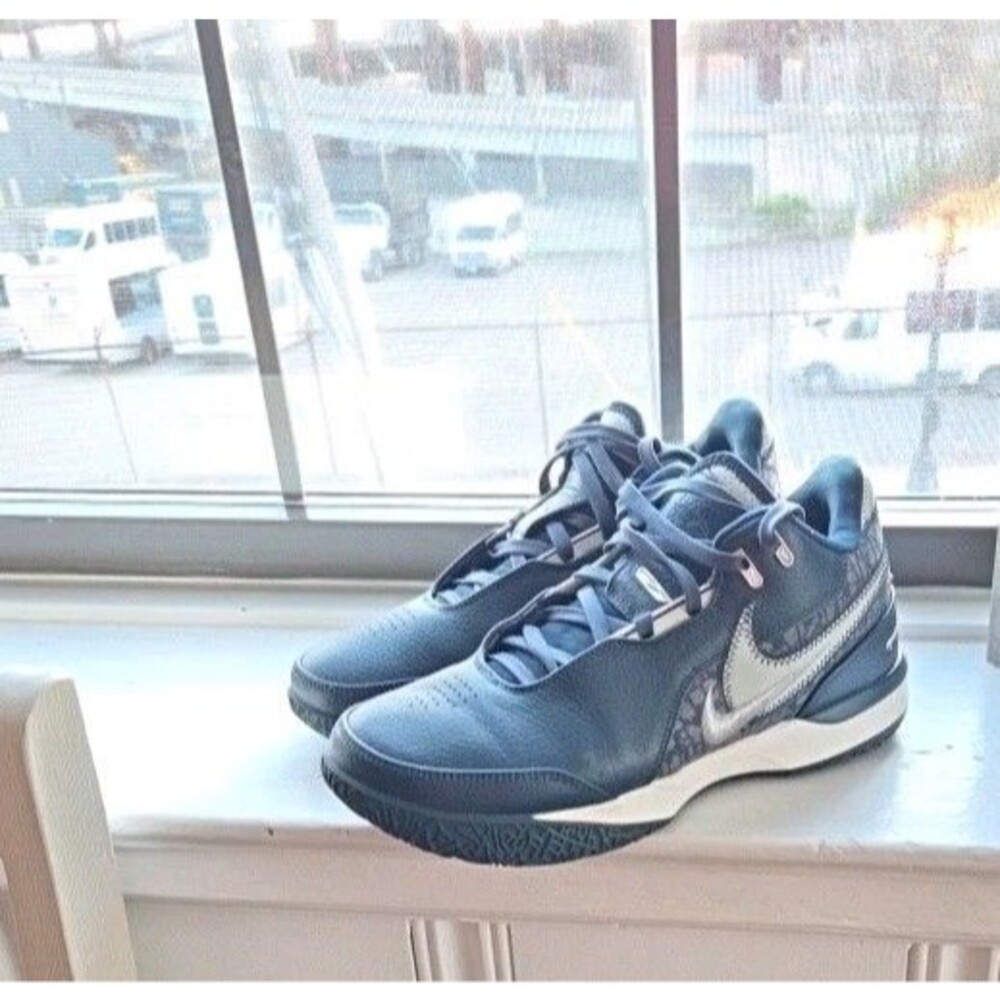 Nike Zoom LeBron NXXT Gen AMPD Armory Navy Leather  Men’s 8.5